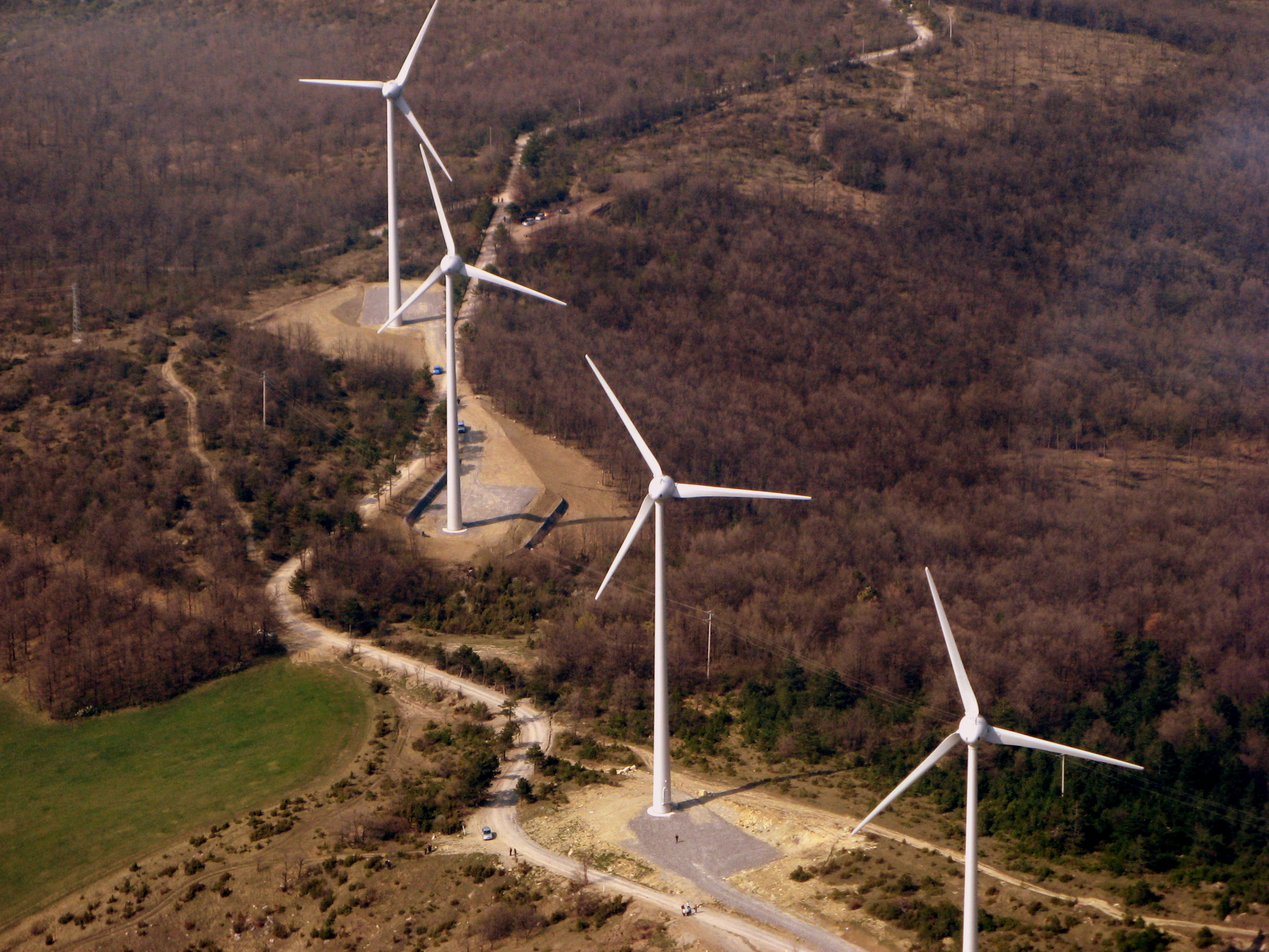 Casoni di Romagna, il parco eolico prende forma. 