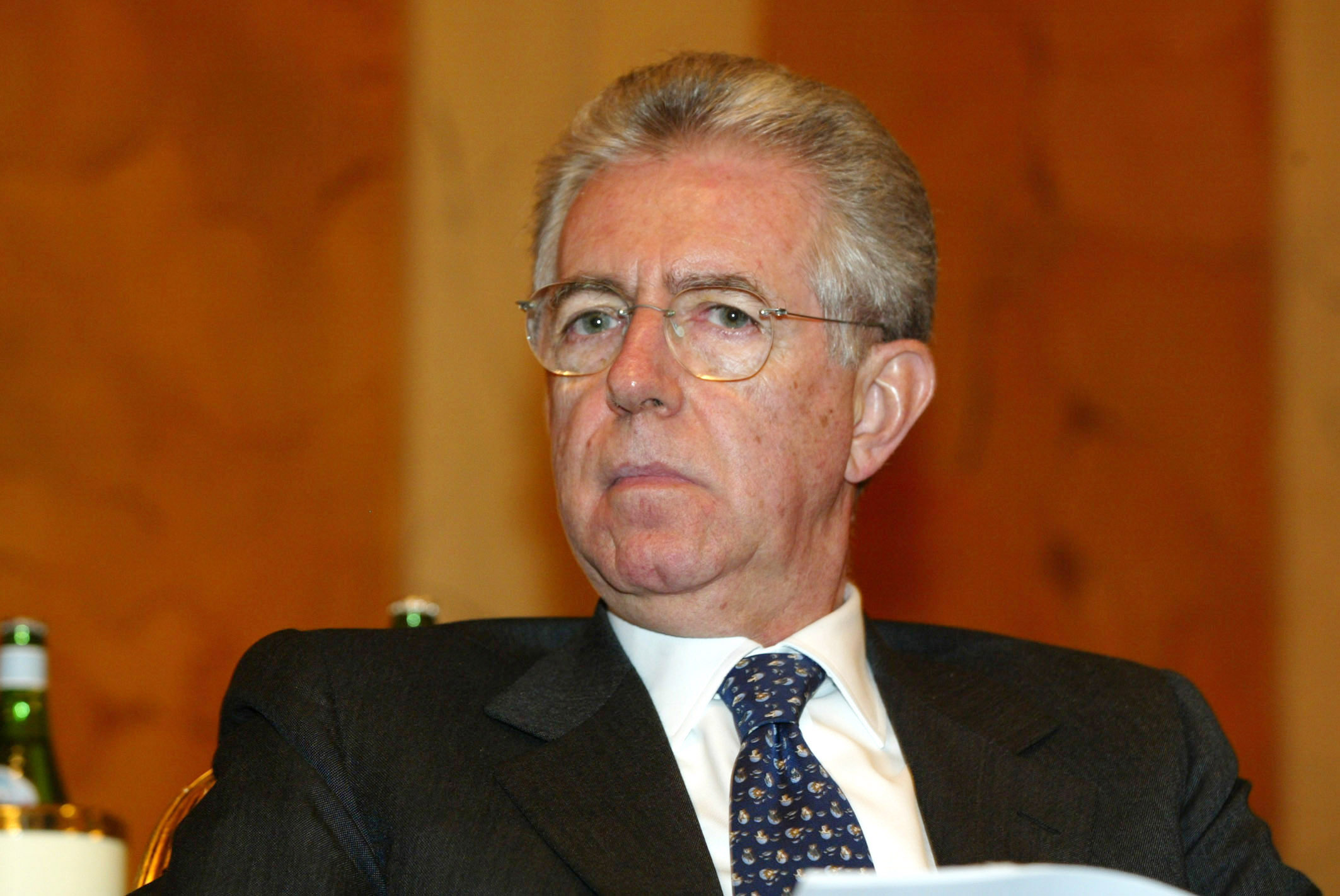 Mario Monti verso le dimissioni, elezioni a febbraio